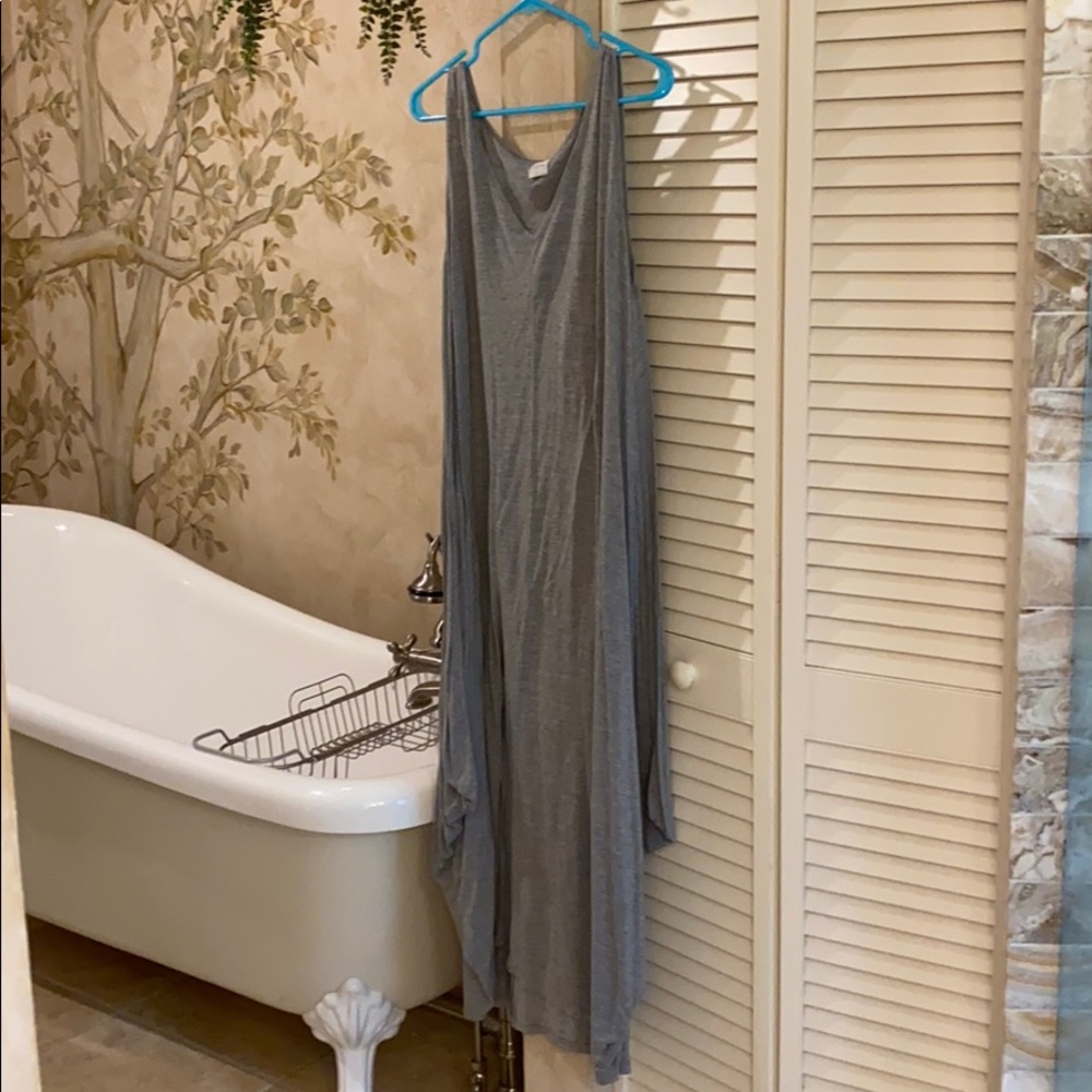 Fillyboo gray maxi dress size small